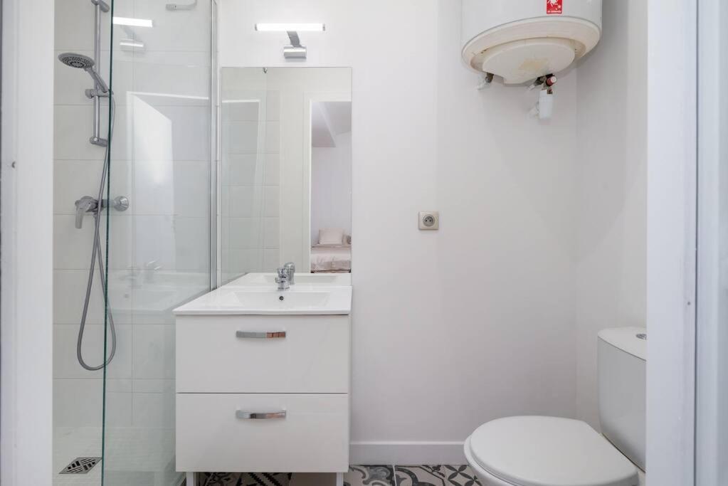 Appartement Lumignons Lyonnais - Doua à Villeurbanne Extérieur photo